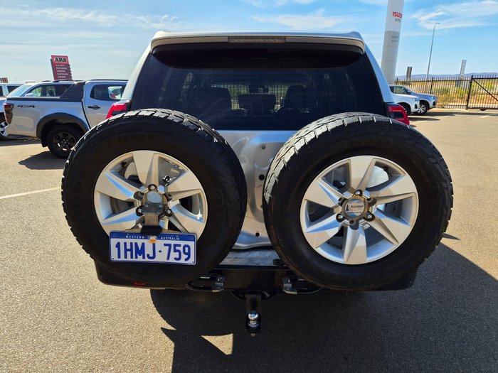 2022 Toyota Prado