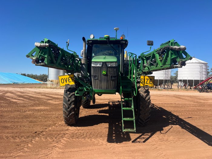 2021 JOHN DEERE  R4060 SPRAYER 