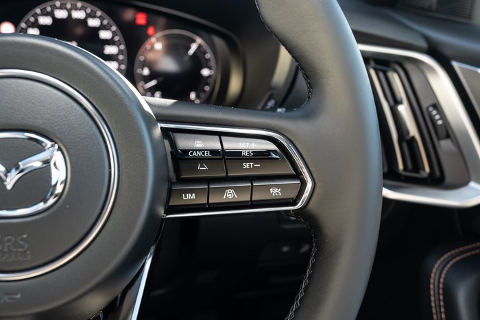 2025 Mazda CX-80 D50e Azami