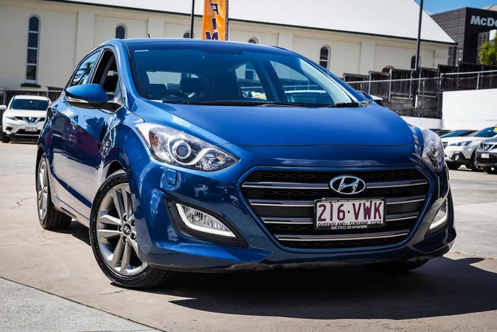 2015 HYUNDAI i30