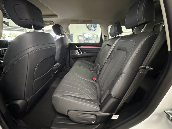 2025 LDV D90 EXECUTIVE