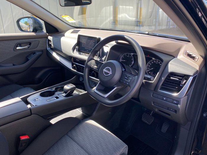 2025 Nissan X-TRAIL ST 2WD