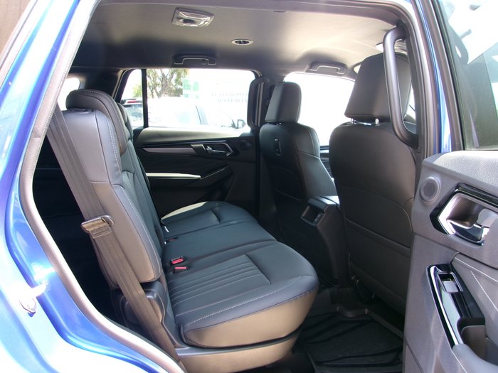 2025 Isuzu MU-X MY25.5 Isuzu MU-X 4X4 LST 2.2 L Automatic (UJOR513D) inc Towbar, Floor mats, Slimline Weathershields, Healight Protectors, Wireless Phone charger, Tint