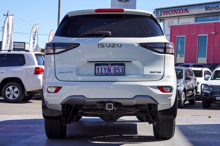 2022 Isuzu MU-X LS-U