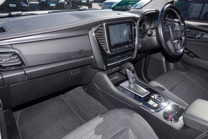2022 Isuzu MU-X LS-U