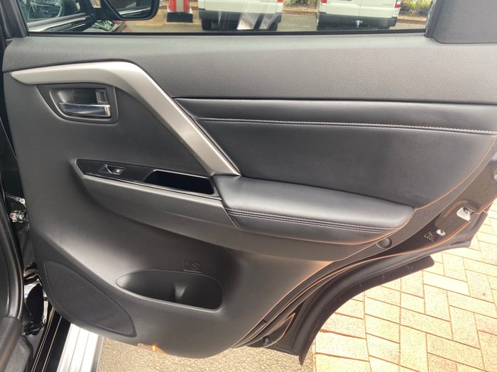 2022 MITSUBISHI PAJERO SPORT GSR (4WD) 7 SEAT