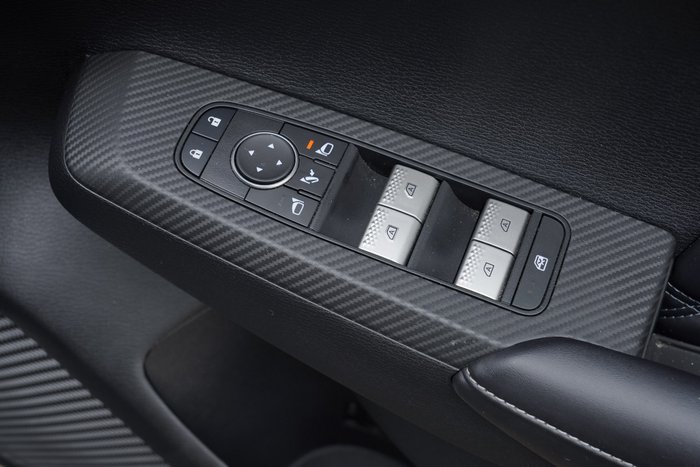 2022 Mitsubishi Outlander Exceed