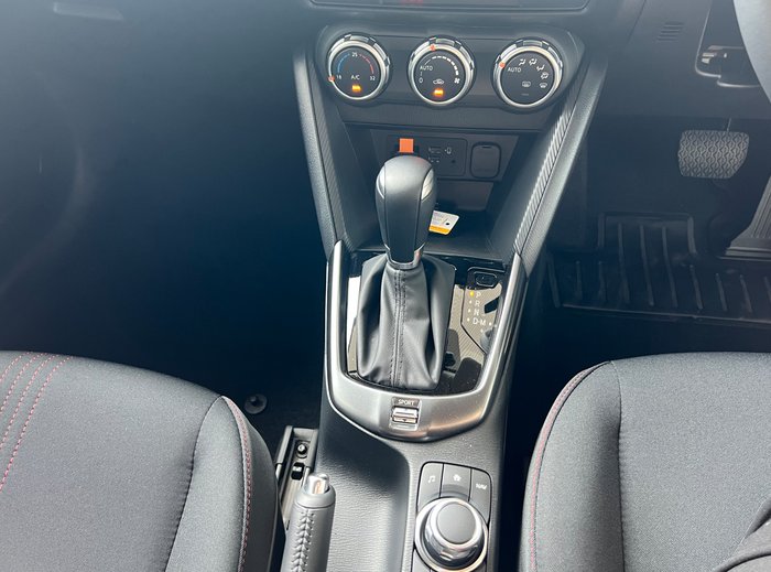 2025 Mazda 2 G15 Evolve