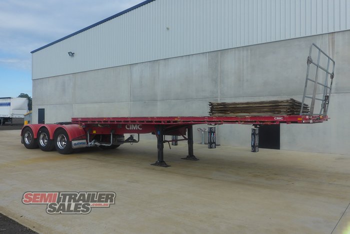 2017 CIMC 12 Pallet Flat Top A Trailer