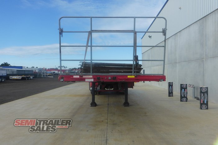 2017 CIMC 12 Pallet Flat Top A Trailer
