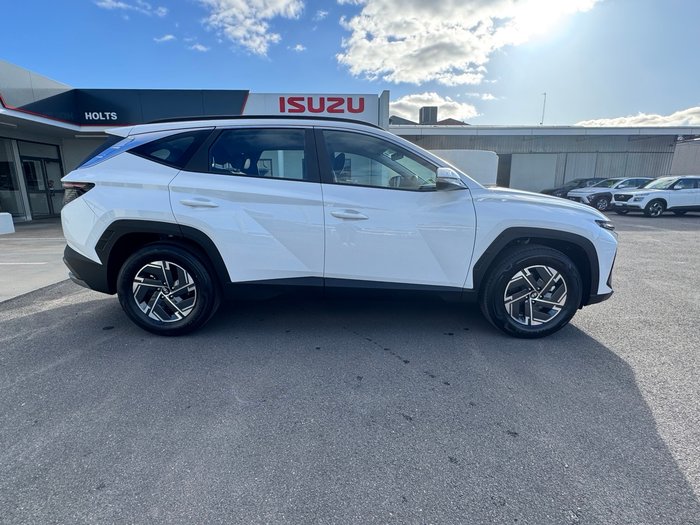 2026 HYUNDAI NX4 TUCSON HEV