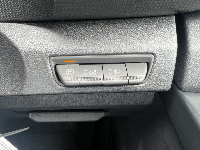 2025 Renault Trafic MY25 LWB Pro Auto with Trade Pack