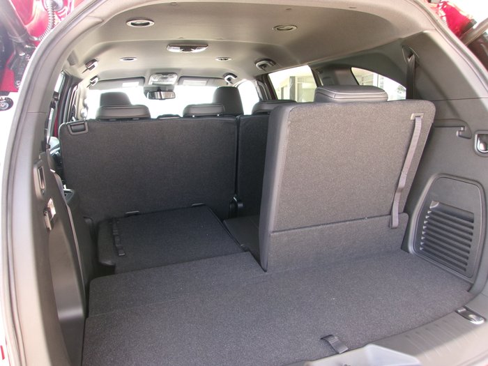 2025 Isuzu MU-X MY25.5 Isuzu MU-X 4X4 LST 3.0 L Automatic (UJOR506D)