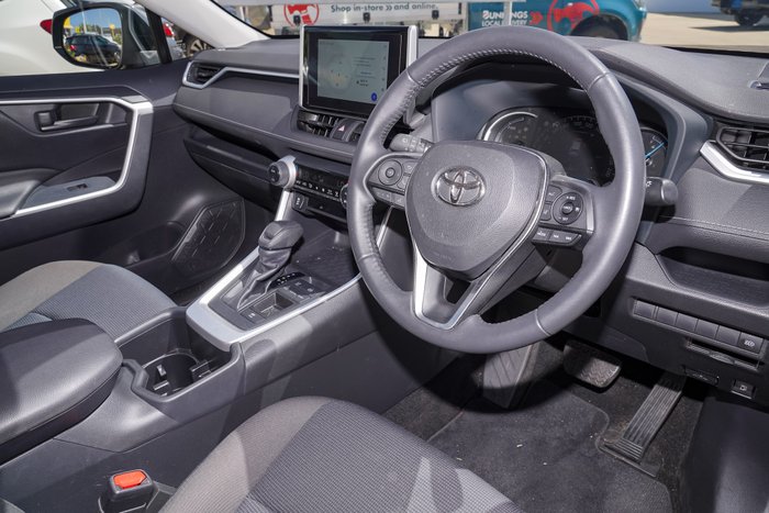 2024 Toyota RAV4 GX