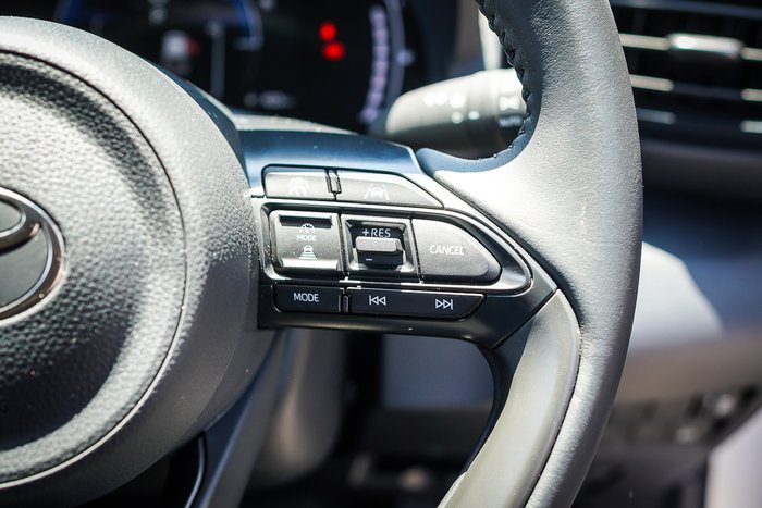 2024 Toyota Yaris Cross Hybrid GX