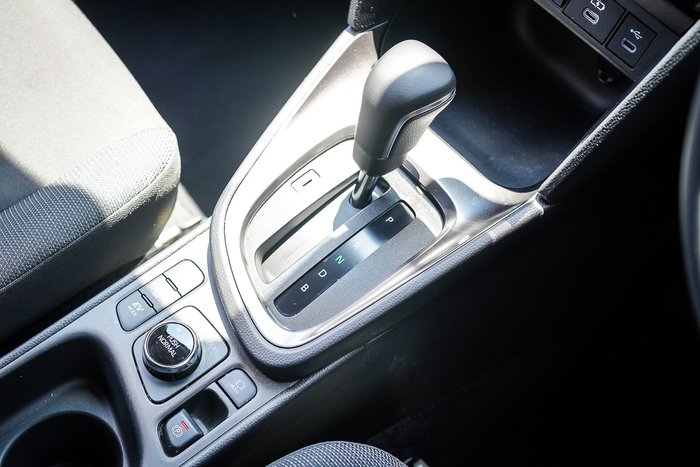 2024 Toyota Yaris Cross Hybrid GX