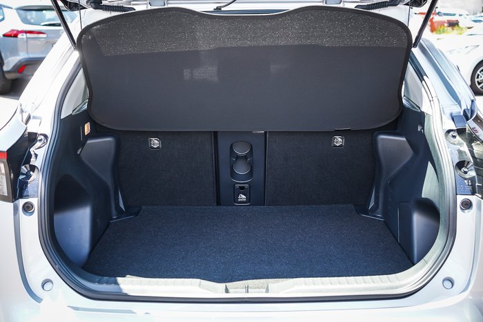 2024 Toyota Yaris Cross Hybrid GX