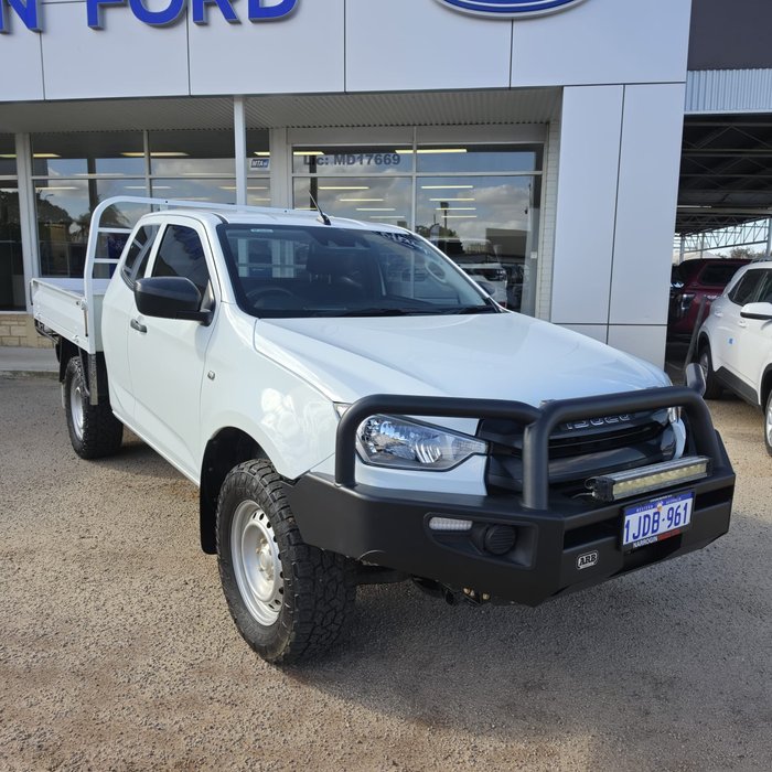 2023 Isuzu D-MAX