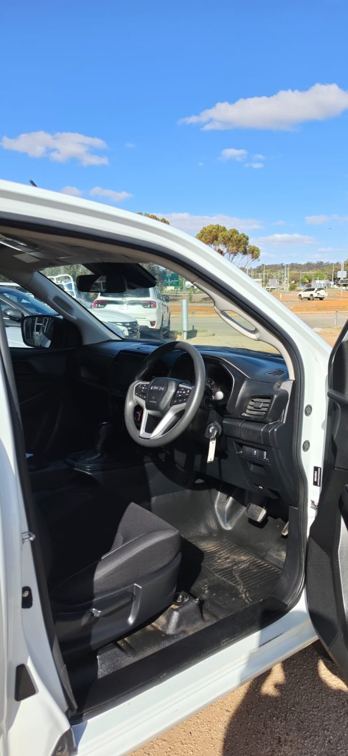 2023 Isuzu D-MAX SX MY23 White