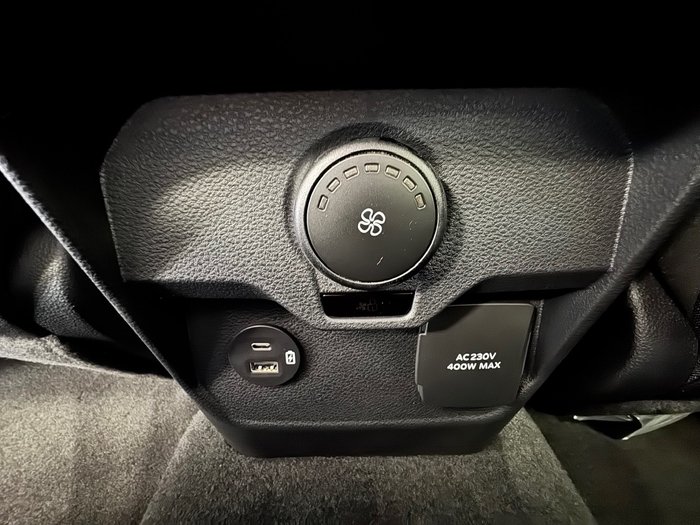 2025 Ford Everest Trend