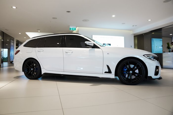 2022 BMW 3 Series 330i M Sport