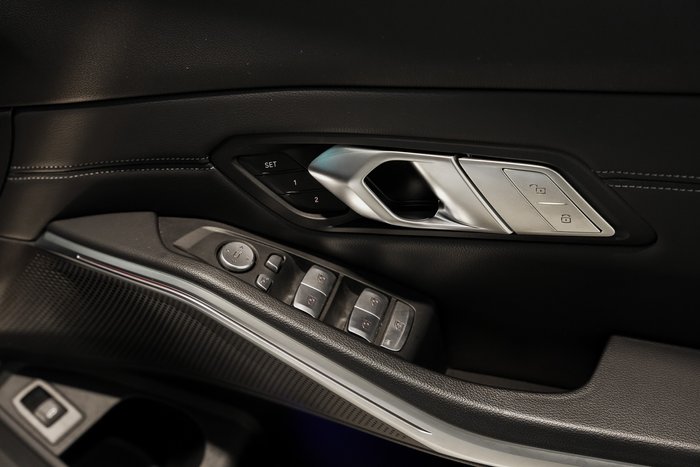 2022 BMW 3 Series 330i M Sport