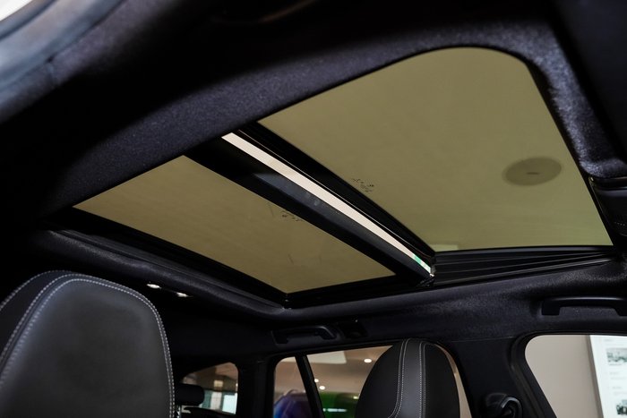 2022 BMW 3 Series 330i M Sport