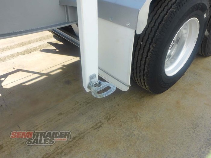 2023 Barker 10 Pallet Curtainsider A Trailer