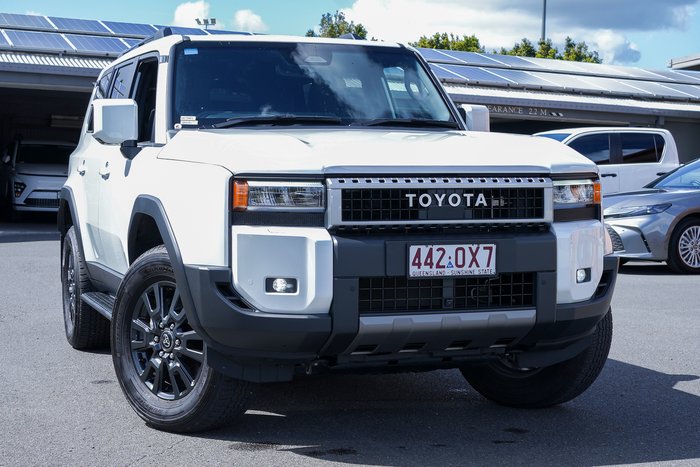 2025 Toyota PRADO