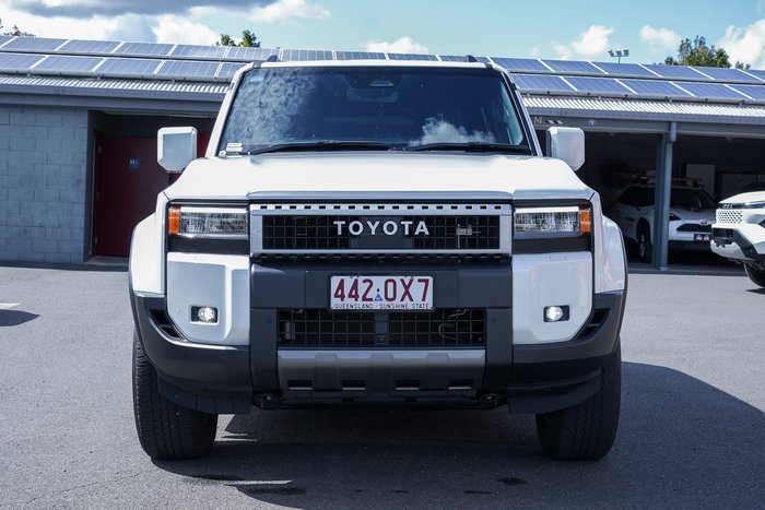 2025 Toyota PRADO GXL