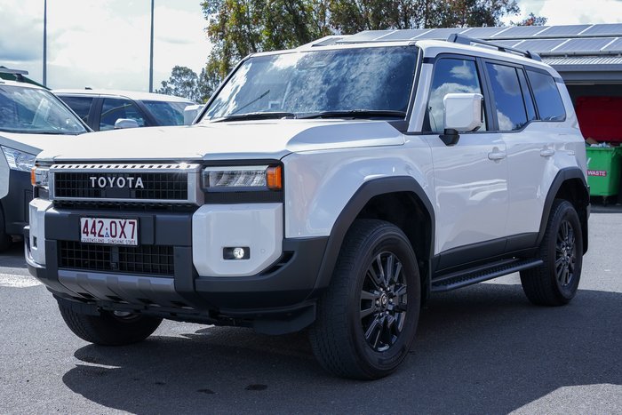 2025 Toyota PRADO GXL