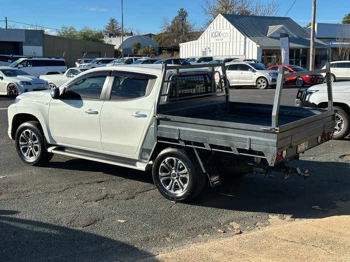 2020 MITSUBISHI TRITON GLX-R