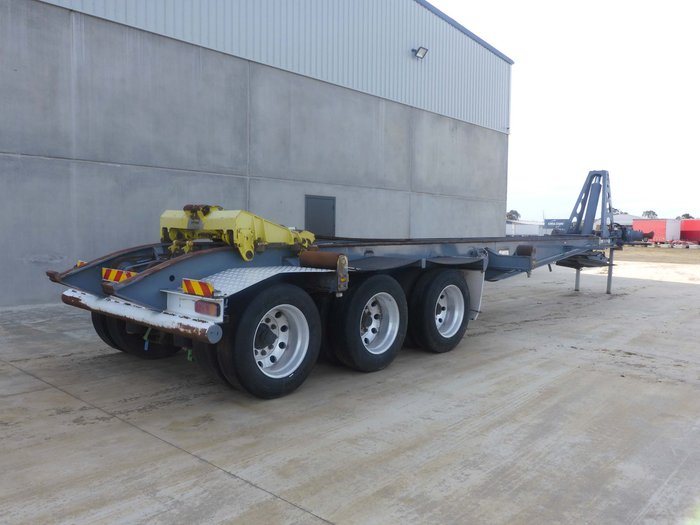 2013 J Smith  Sons Hook Lift Trailer