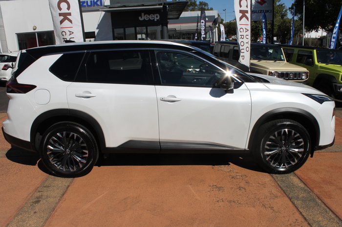 2025 Nissan X-TRAIL Ti