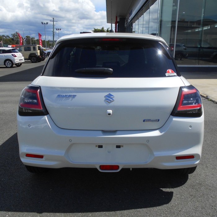 2025 Suzuki Swift Hybrid Plus