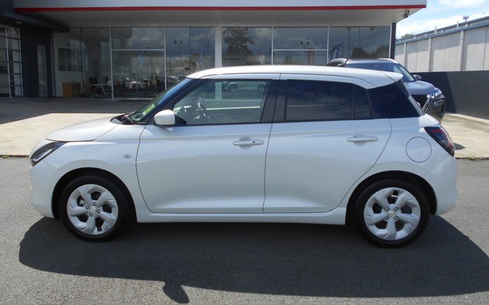 2025 Suzuki Swift Hybrid Plus