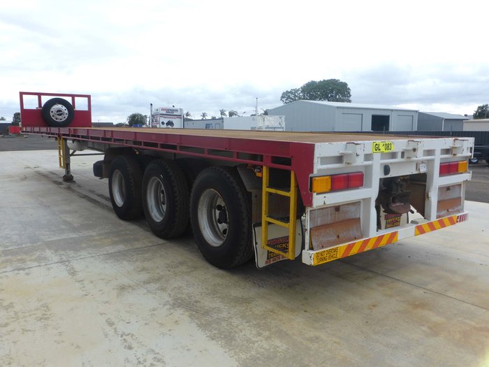2014 Krueger 45FT Flat Top Road Train Lead