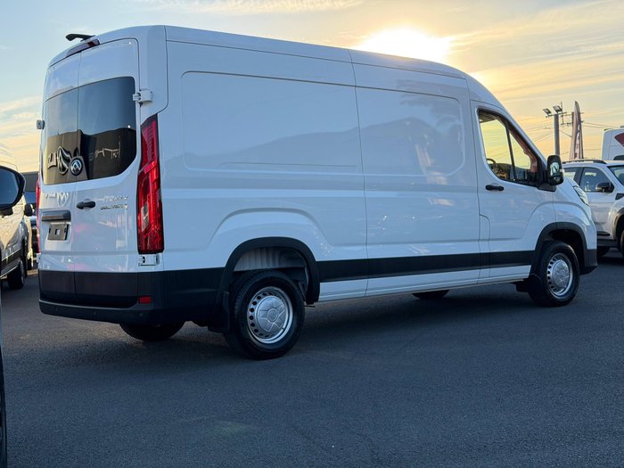 2026 LDV Deliver 9 LWB Mid Roof