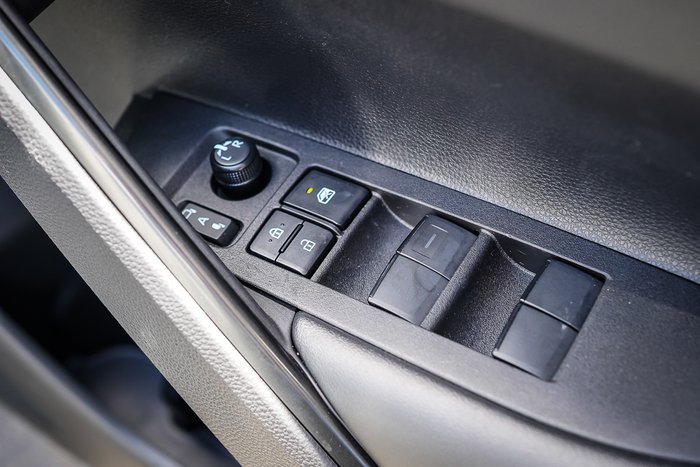 2025 Toyota Corolla Cross Hybrid GXL