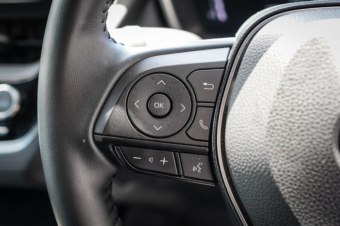 2025 Toyota Corolla Cross Hybrid GXL