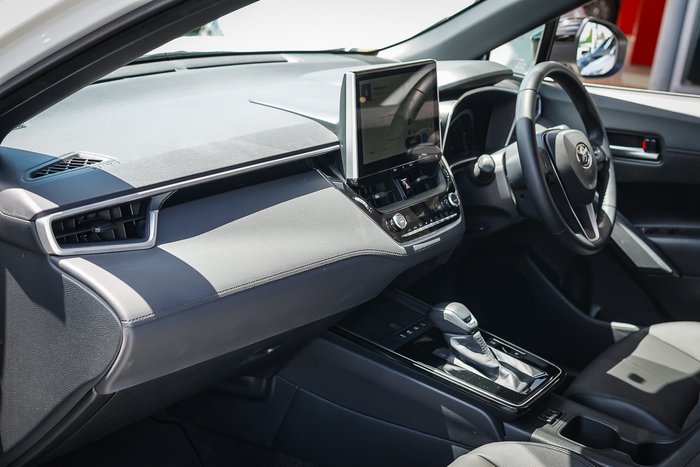 2025 Toyota Corolla Cross Hybrid GXL