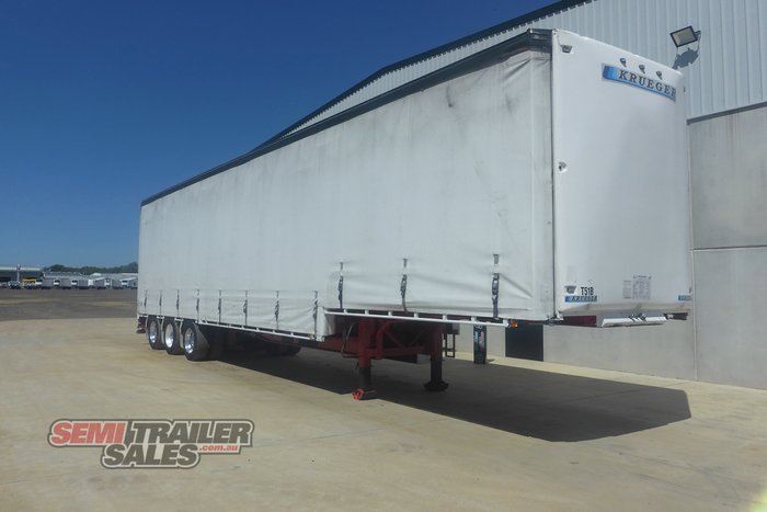 2013 Krueger 22 Pallet Curtainsider with Mezz