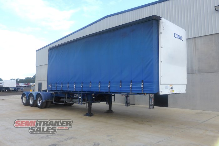2010 CIMC 12 Pallet Curtainsider A Trailer