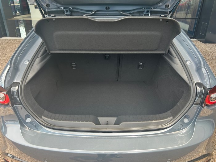 2025 Mazda 3 G20 Evolve