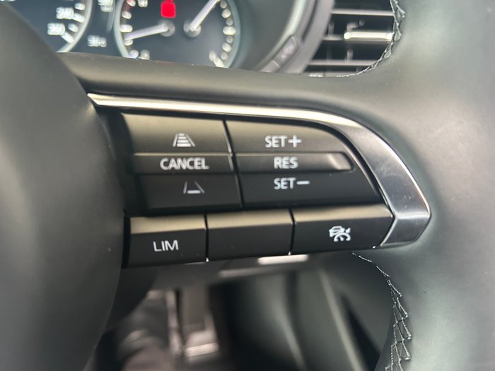 2025 Mazda 3 G20 Evolve