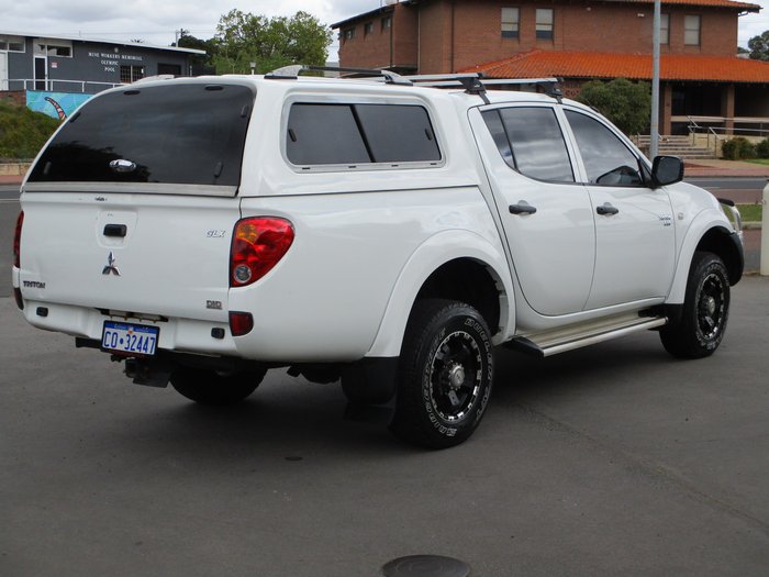 2011 Mitsubishi Triton GLX-R MN MY12 White