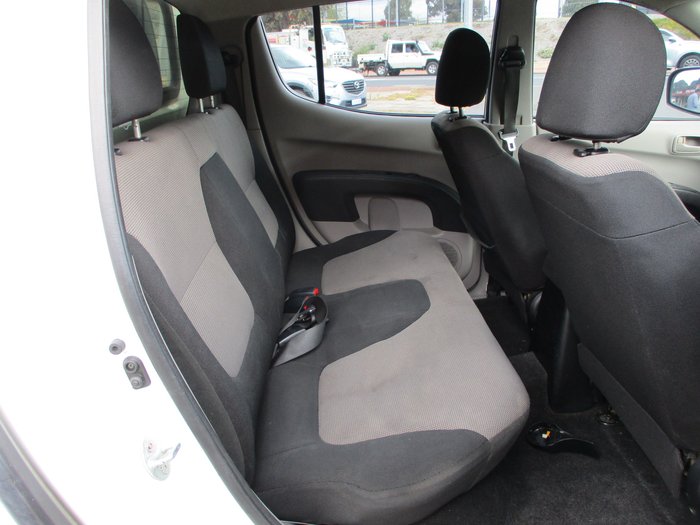 2011 Mitsubishi Triton GLX-R MN MY12 White