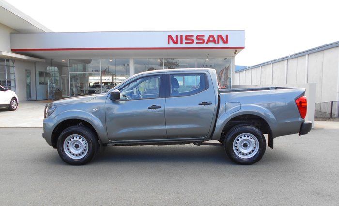 2025 Nissan Navara SL