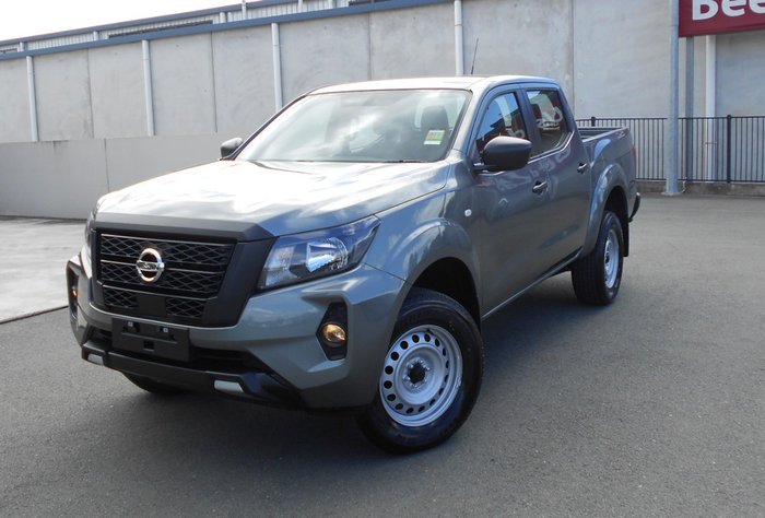 2025 Nissan Navara SL