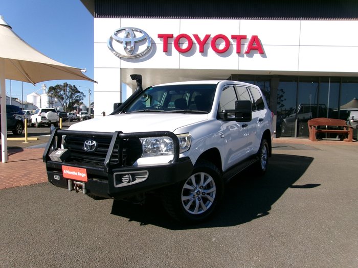 2015 TOYOTA LANDCRUISER GX (4x4)